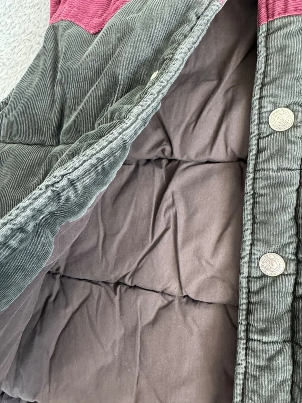 True Religion Corduroy Puffer Vest Burgundy Gray Mens M Snap Retro Western